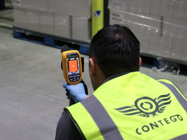 Technician holding device